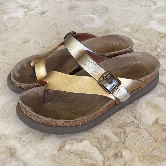 Mephisto Helen Gold Leather Thong Sandals - Picture 2 of 14
